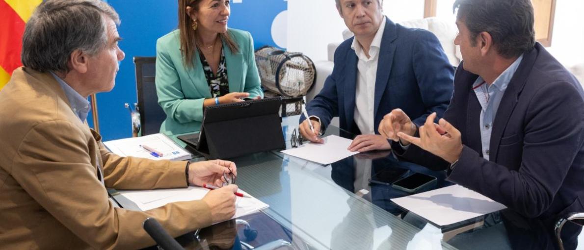 A Consellería do Mar e o concello da Guarda amplían as zonas habilitadas para a pesca recreativa nos peiraos do municipio