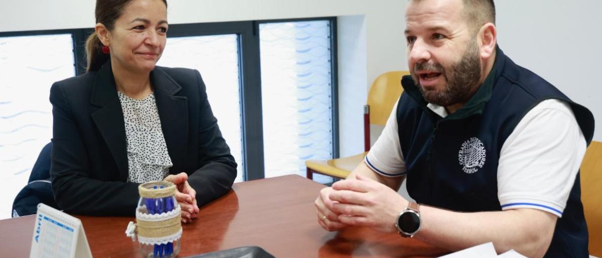Villaverde aborda coa confraría de Ferrol os últimos investimentos realizados no pósito coas axudas da Xunta 