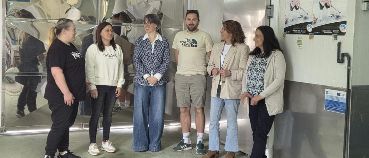 Mar reúnese coa confraría de Vilaboa e reitera o seu apoio á rexeneración dos bancos e á modernización portuaria