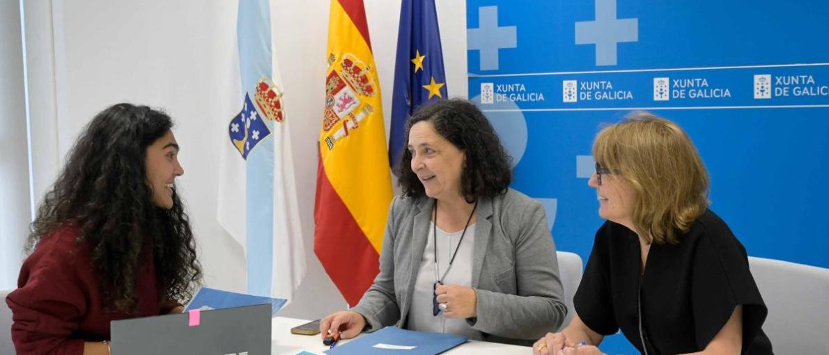 Belén do Campo analiza coa xerente do GALP Ártabro Norte Tamara Tilve o balance das axudas e a evolución dos proxectos desta entidade