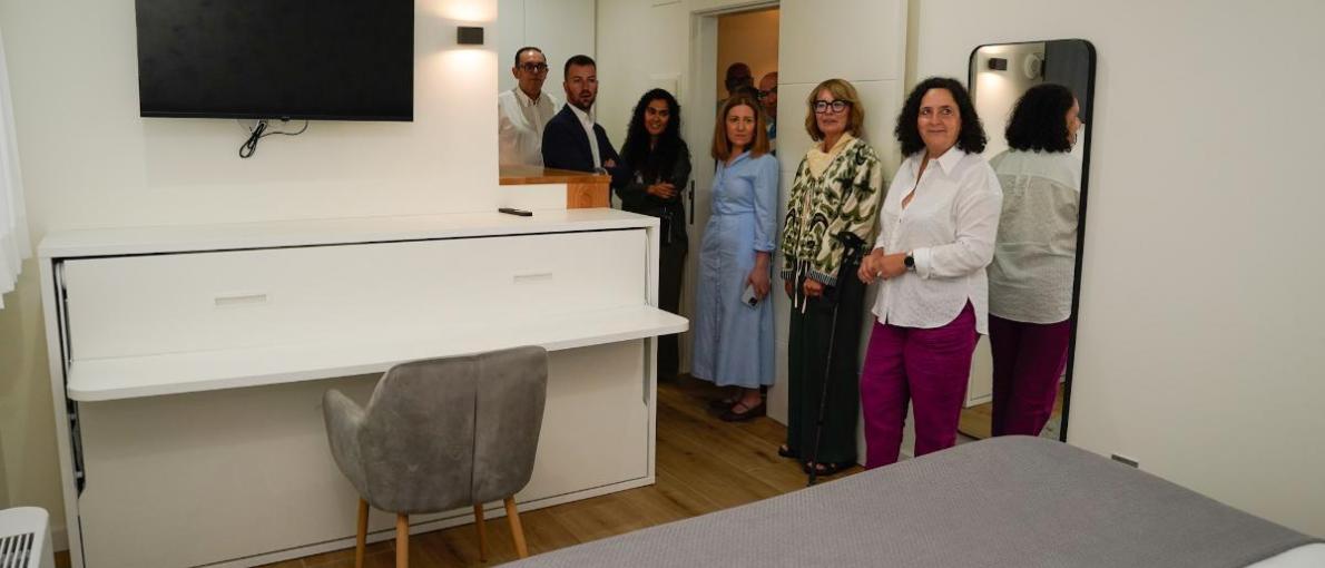 Belén do Campo visita en Paderne a rehabilitación de dúas edificacións tradicionais para a creación dunha pousada e dun restaurante grazas a un apoio do GALP de 200.000 €