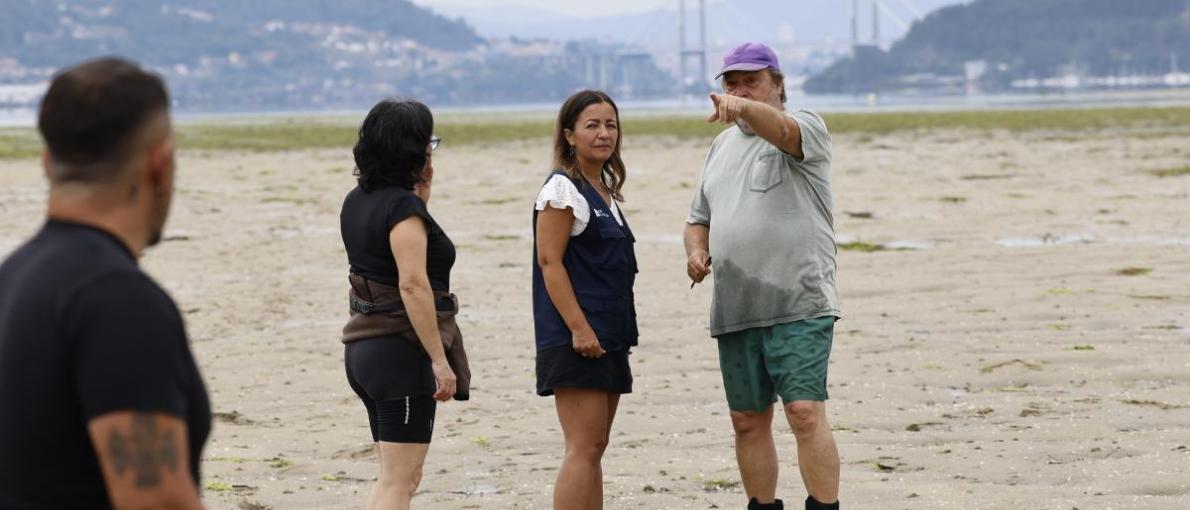 A Xunta e o sector marisqueiro unen ciencia e tradición en Arcade cunha nova entrega de máis de 200.000 ostras planas autóctonas
