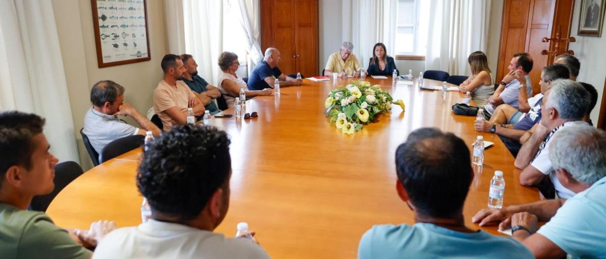 Villaverde destaca o labor da miticultura como motor económico das vilas costeiras