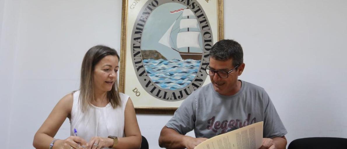Villaverde asina un convenio coa confraría de Vilaxoán que permitirá a restauración de 8 bancos marisqueiros cunha superficie total de 213.487 m²