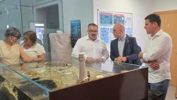 A Xunta respalda a IV edición de “O Mar en Tapas” na Illa de Arousa para promover o consumo da ameixa roxa e das algas autóctonas