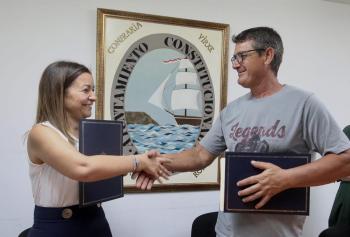 Villaverde asina un convenio coa confraría de Vilaxoán que permitirá a restauración de 8 bancos marisqueiros cunha superficie total de 213.487 m²